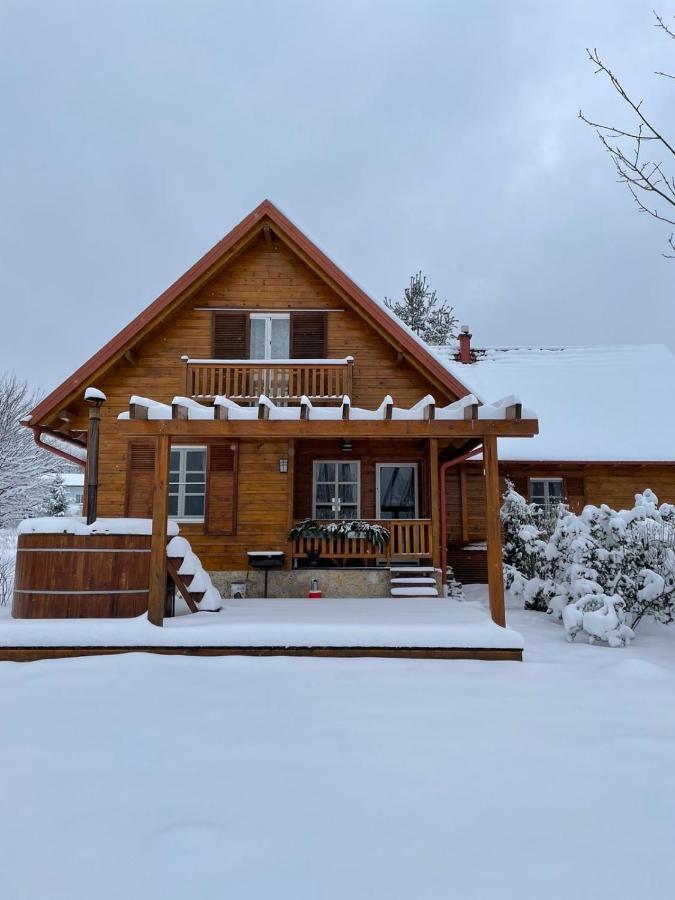 Holiday Homes Vita Natura Rakovica Exterior photo