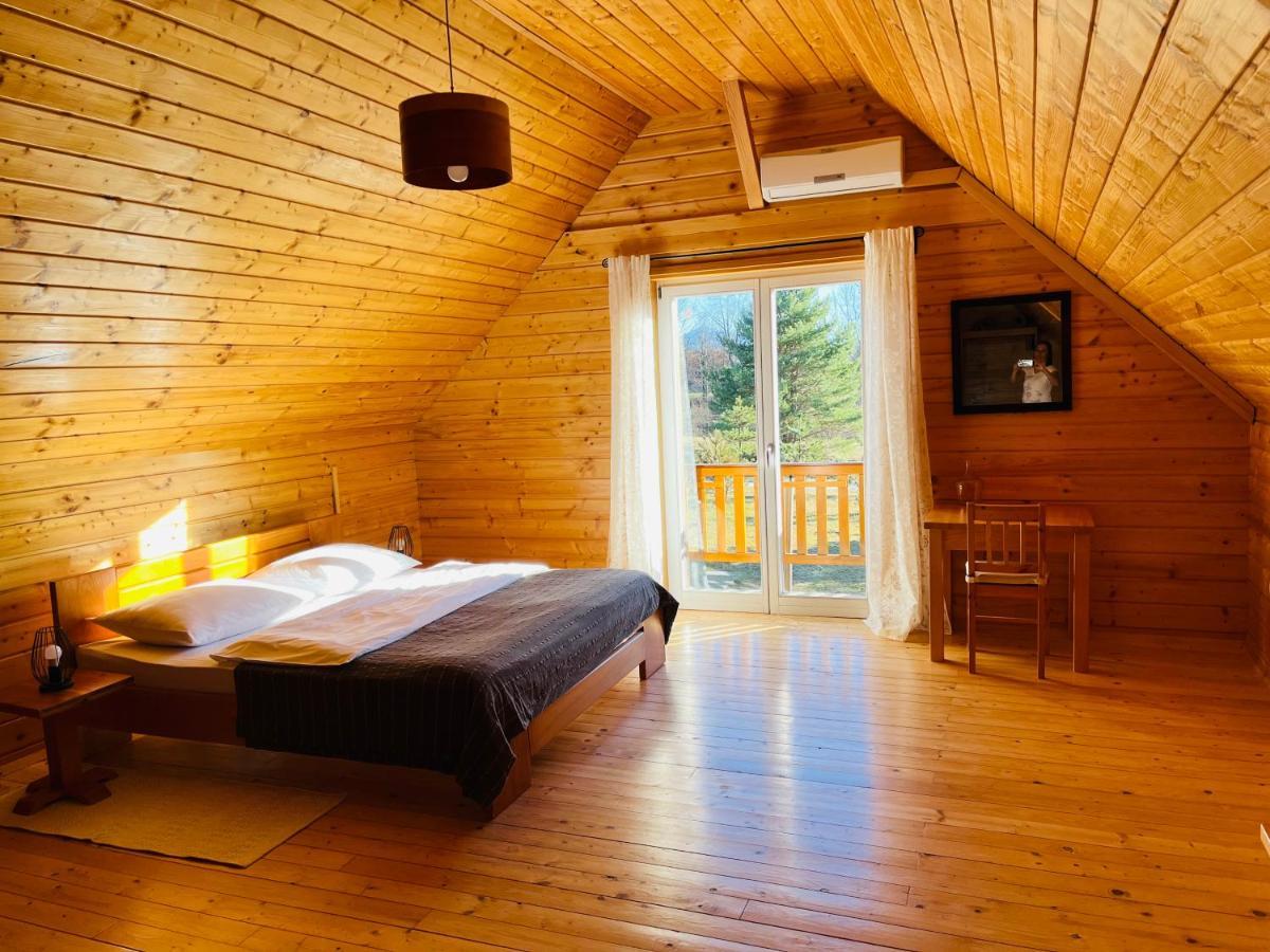 Holiday Homes Vita Natura Rakovica Exterior photo