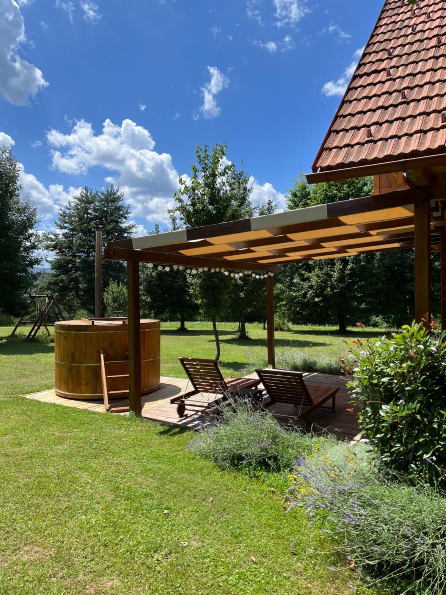 Holiday Homes Vita Natura Rakovica Exterior photo